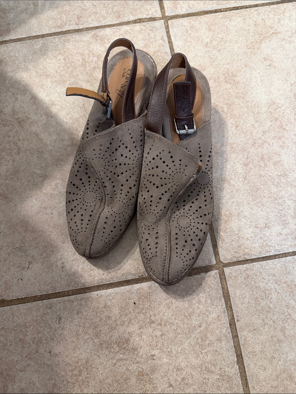 Eurosoft by Sofft Tulip Sling Mule Shoes i